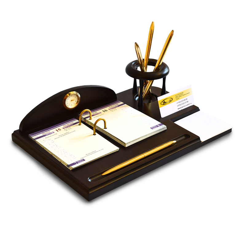Прибор для письменных принадлежностей на стол